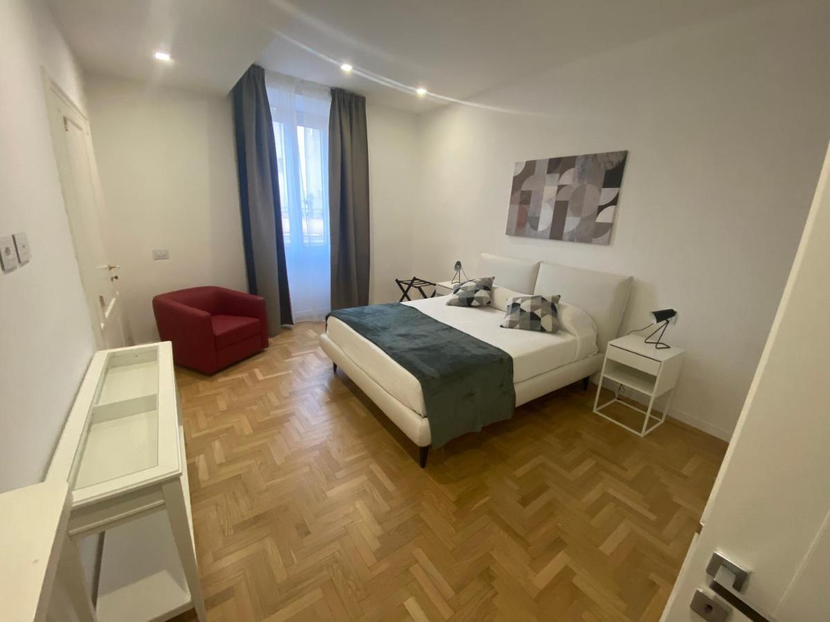 Colosseum Rome Guest House Luil Kültér fotó