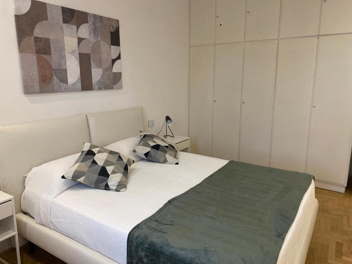 Colosseum Rome Guest House Luil Kültér fotó